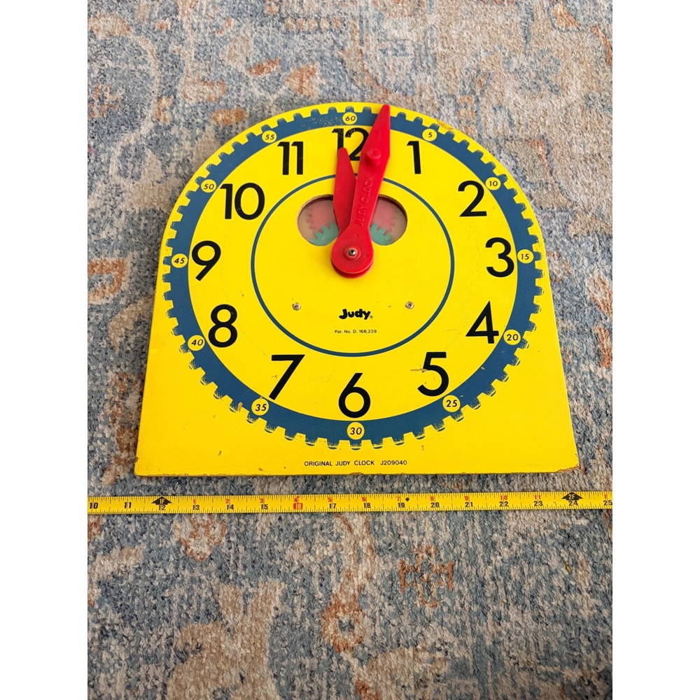 Vintage 1960's Original JUDY CLOCK Kids Learning Clock School Toy - Picture 4 of 9